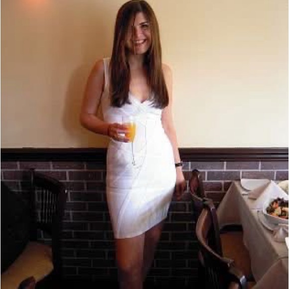 Herve Leger White Sleeveless V-Neck Bodycon Mini Dress - Picture 7 of 7